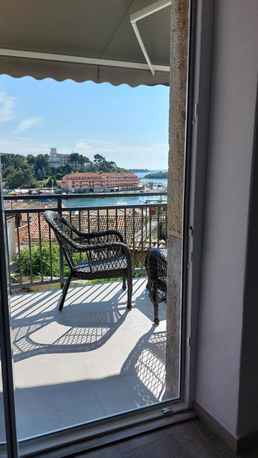 Apartment Tacoma Vrsar Bagian luar foto